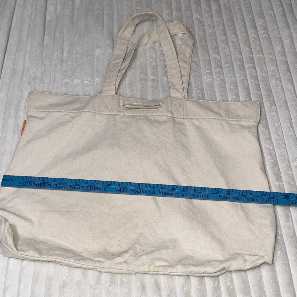 Juicy Couture “Live For Love & Juicy” Tote Bag - Picture 5 of 9